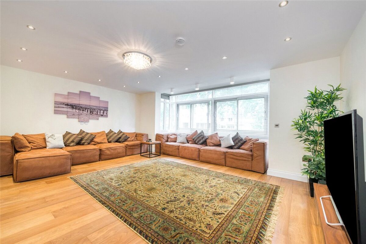 house for sale in Cambridge Square, London, W2 HPE180099 Knight Frank