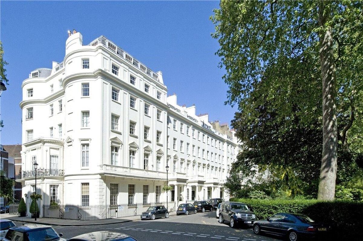 flat for sale in Hyde Park Square, London, W2 HPE190090 Knight Frank