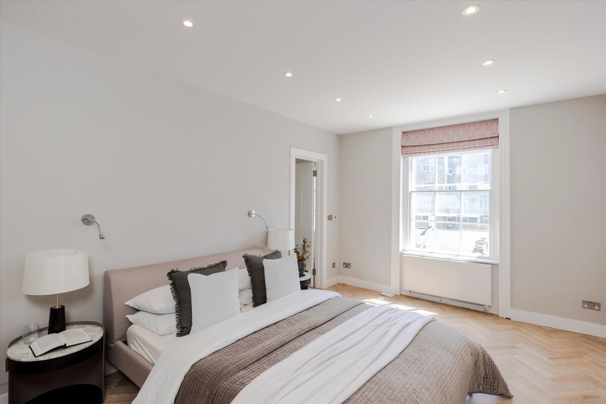 flat for sale in Sussex Gardens, London, W2 - HPE190141 | Knight Frank