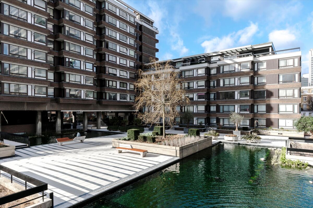 flat to rent in The Water Gardens, Burwood Place, Hyde Park, London, W2