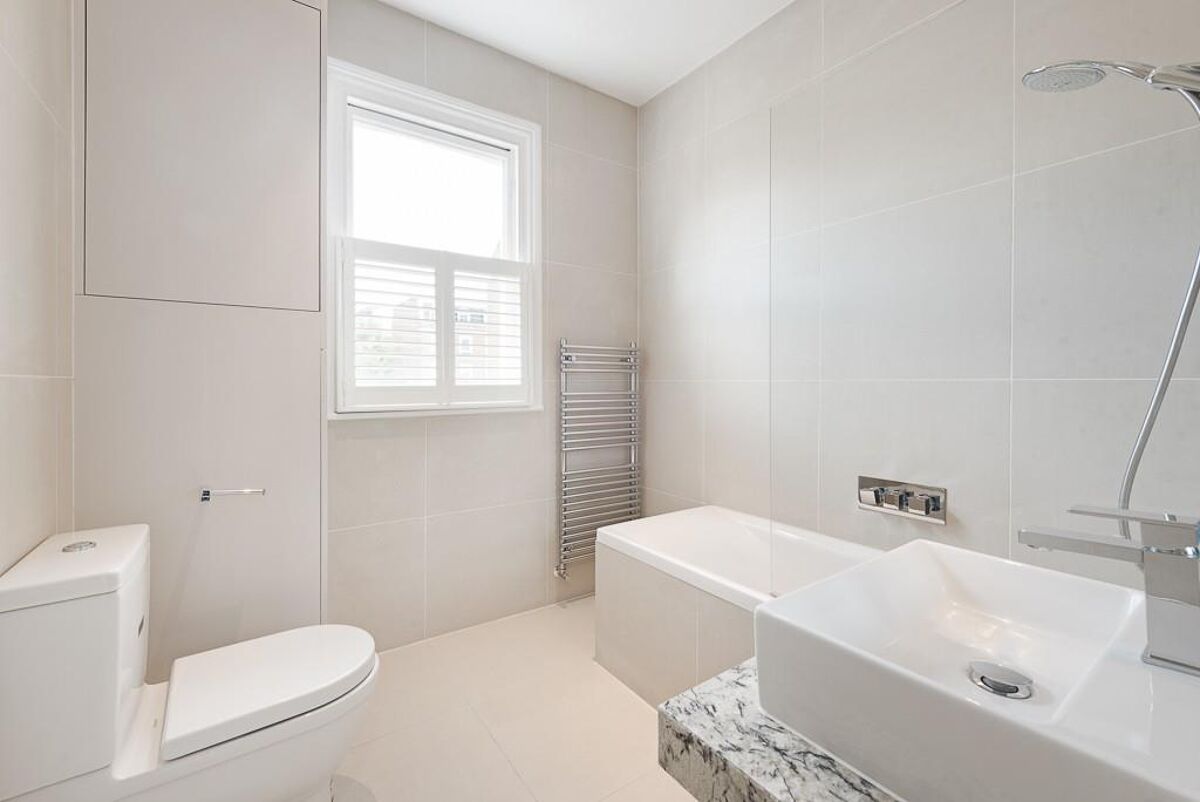 flat to rent in Queens Gardens, Bayswater, London, W2 HPQ012042983