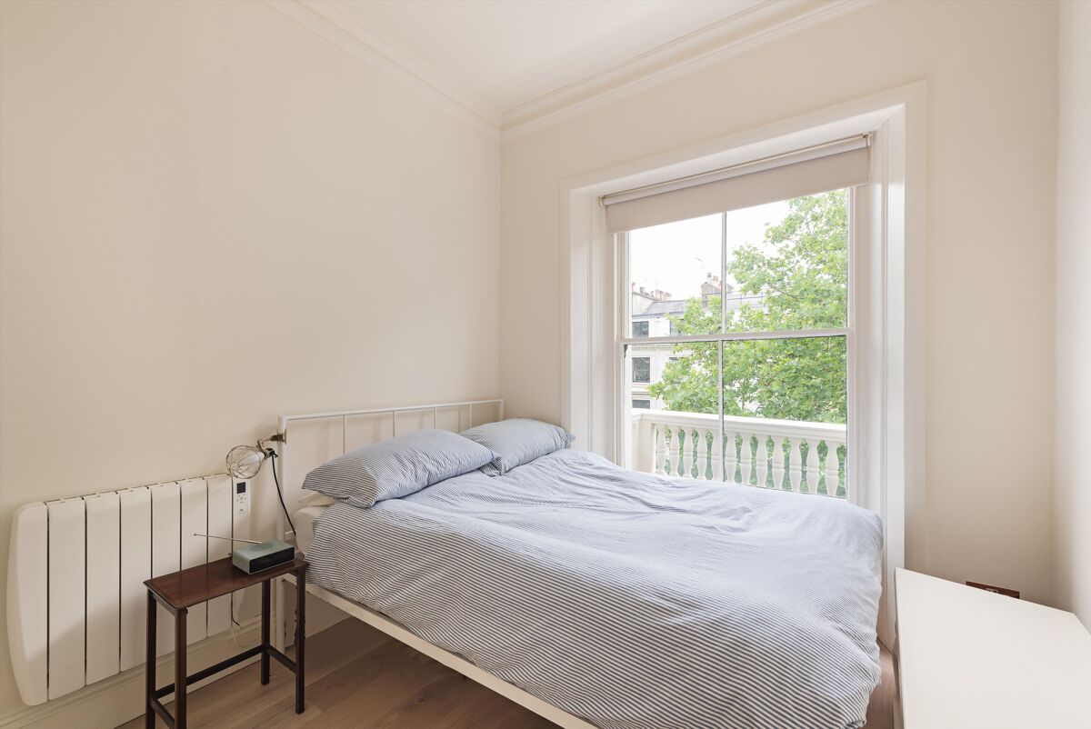 flat to rent in Queens Gardens, London, W2 HPQ012073171 Knight Frank