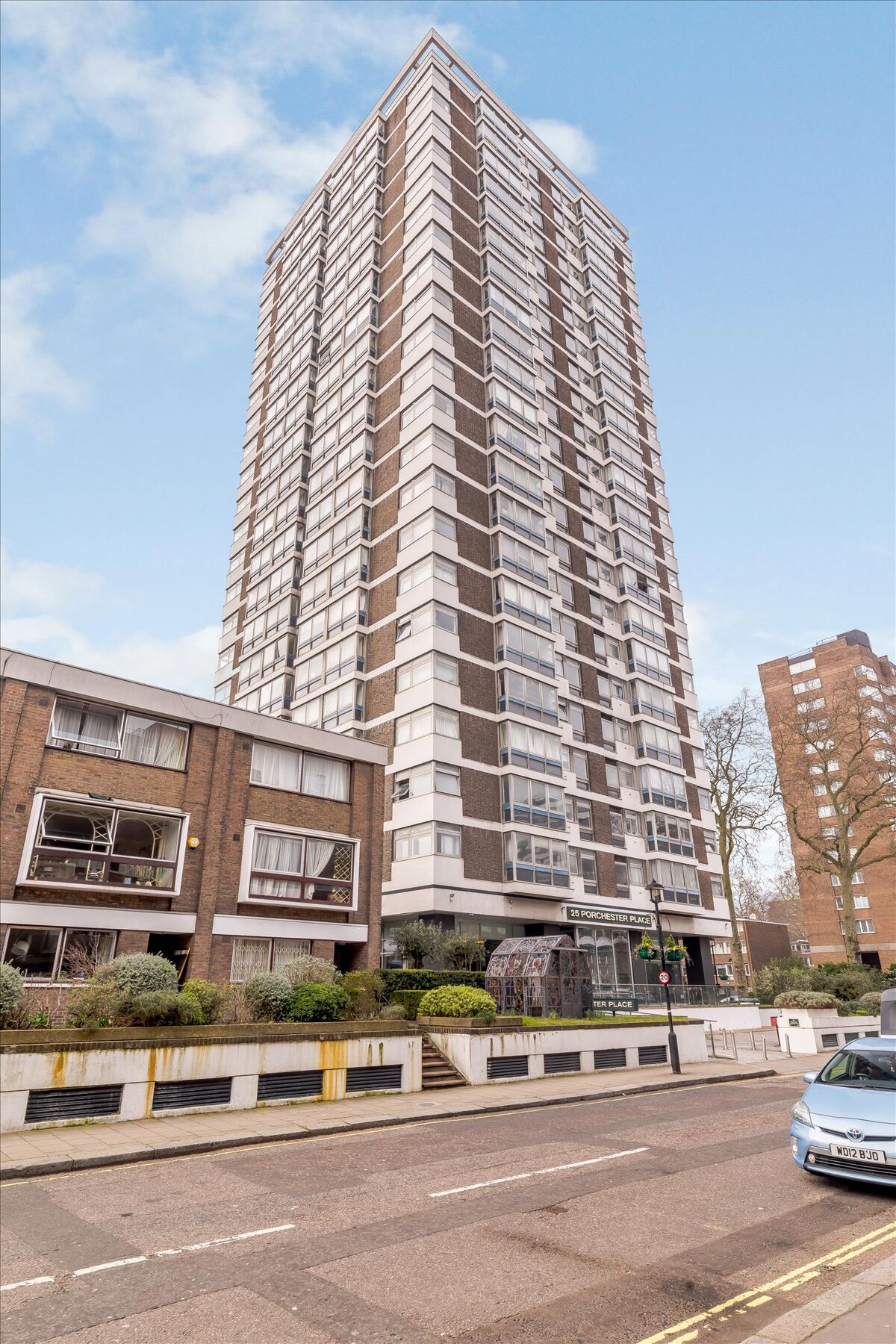 flat to rent in Porchester Place, Hyde Park Estate, London, W2