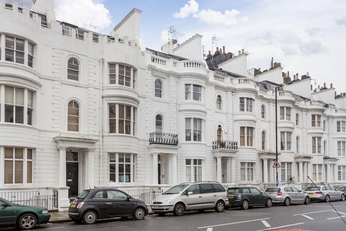 flat to rent in Gloucester Terrace, Hyde Park, London, W2