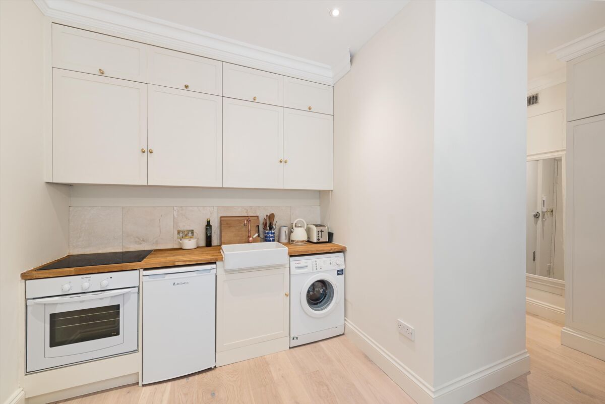 flat to rent in Queens Gardens, London, W2 HPQ012154010 Knight Frank