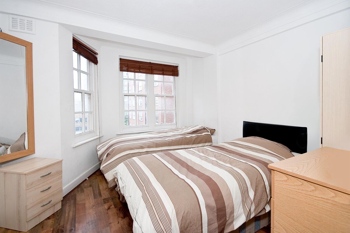 flat to rent in Edgware Road, London, W2 HPQ012162324 Knight Frank