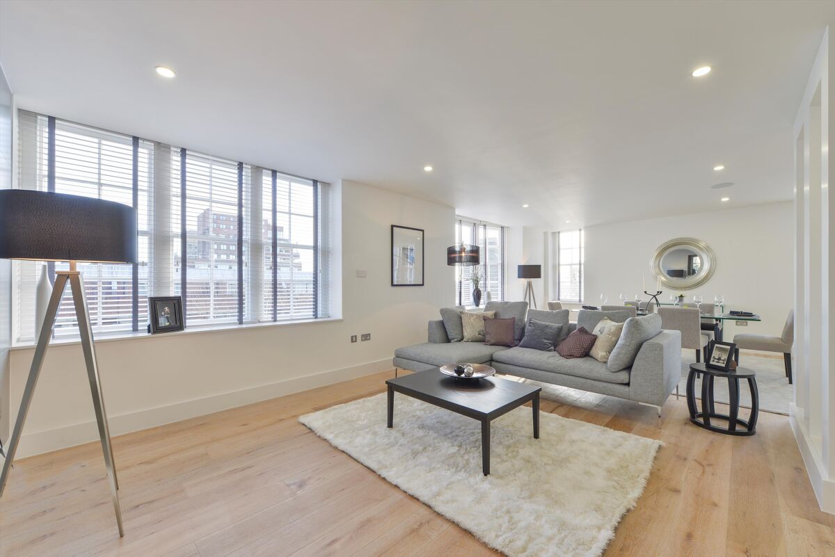 flat to rent in Queens Court, Queensway, London, W2 - HPQ012187320 ...