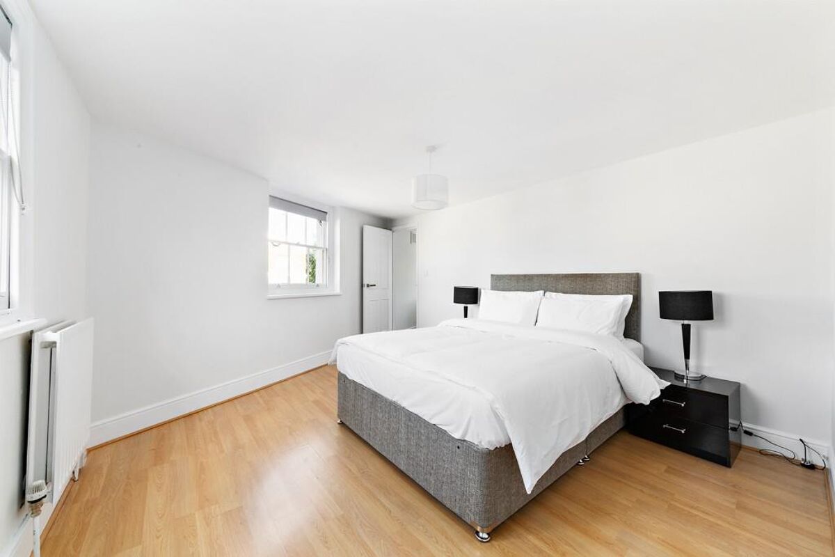 flat to rent in Connaught Street, Hyde Park, London, W2. HPQ012212077