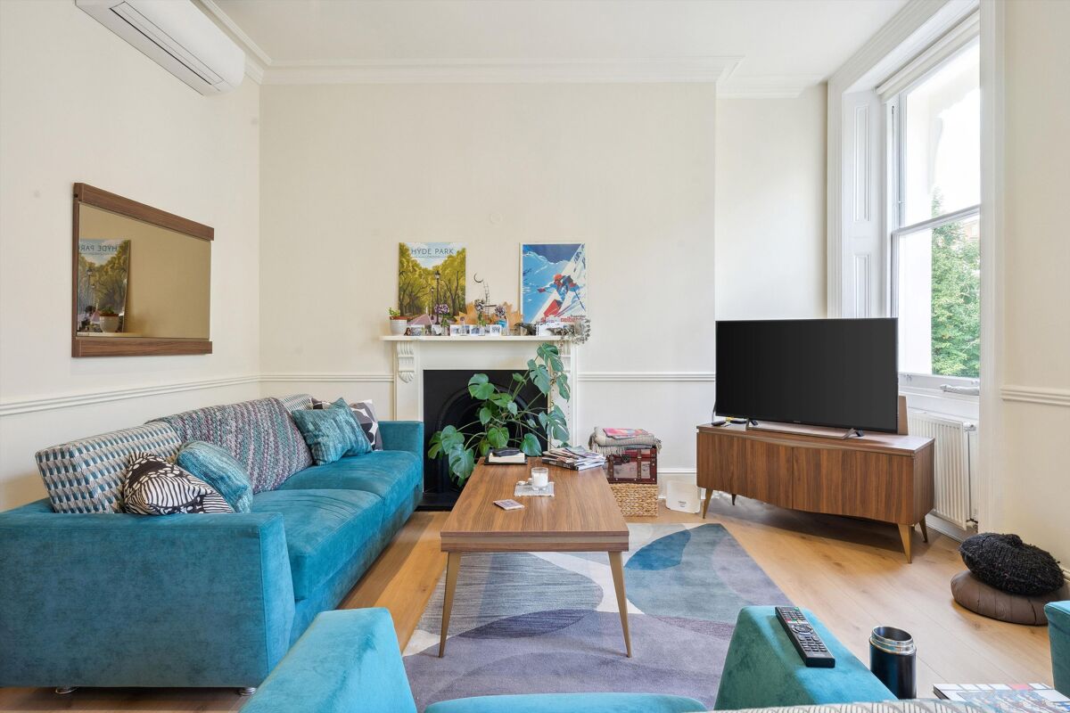 flat to rent in Lancaster Gate, London, W2. HPQ012281113 Knight Frank