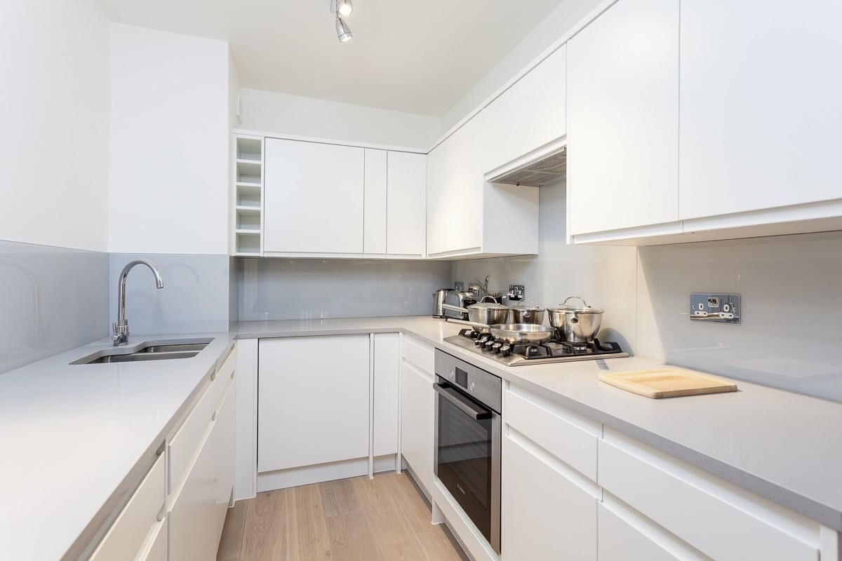 flat to rent in Devonport, Southwick Street, Hyde Park, London, W2