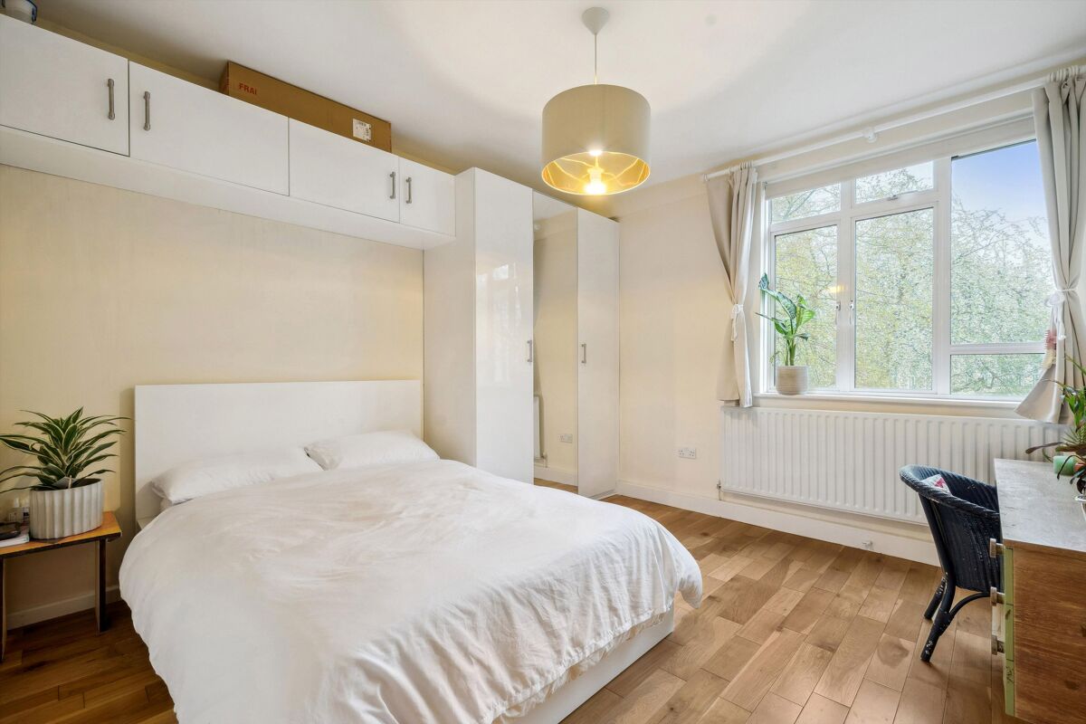 flat to rent in Tenby House, London, W2 HPQ012373458 Knight Frank