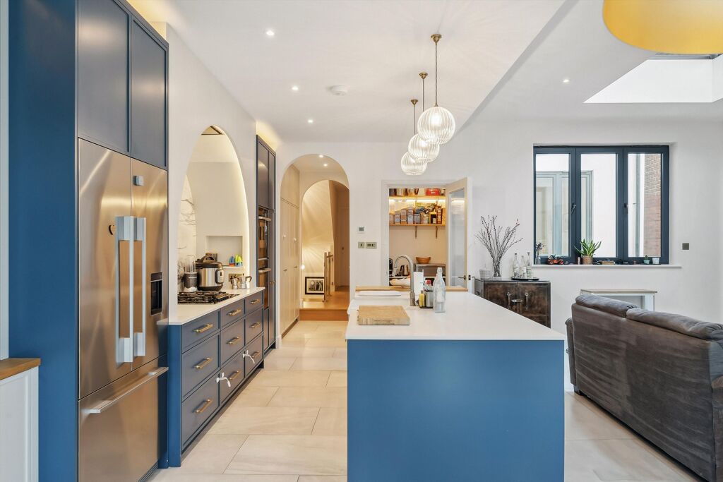 Image of Blenheim Gardens, London, NW2.