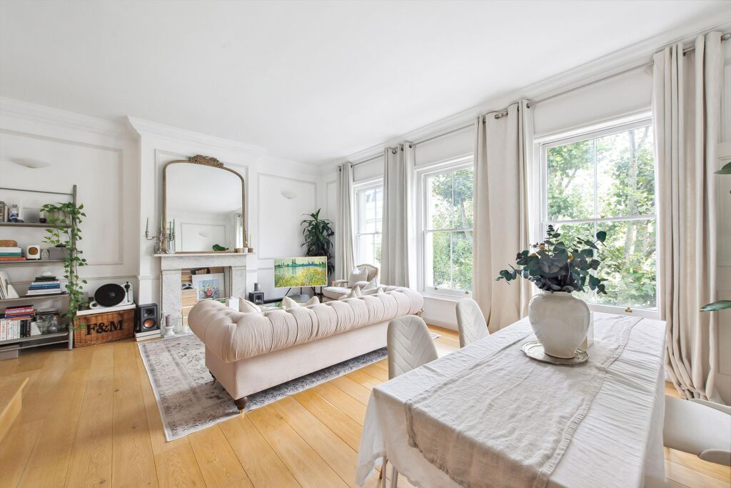 Image of Inverness Terrace, Hyde Park, London, W2.