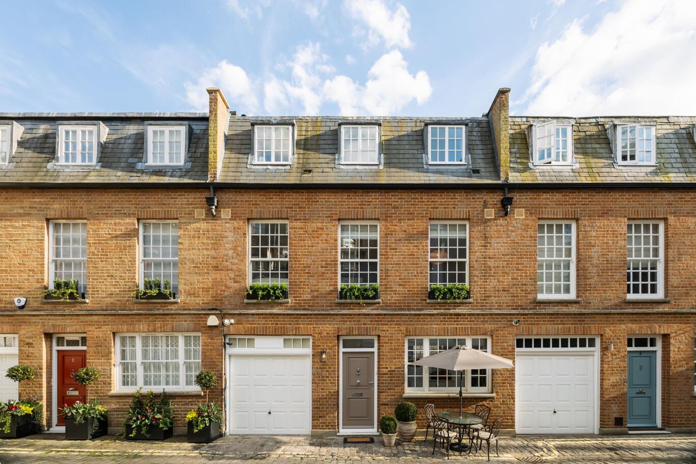 Image of Frederick Close, Hyde Park, London W2
