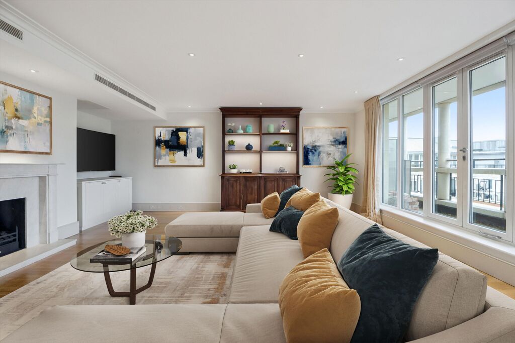 Image of Bailey House, 552 King's Road, Chelsea, London, SW10.