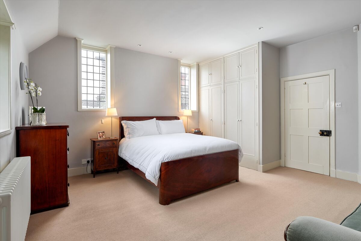 house for sale in Chiltley Lane, Liphook, Hampshire, GU30