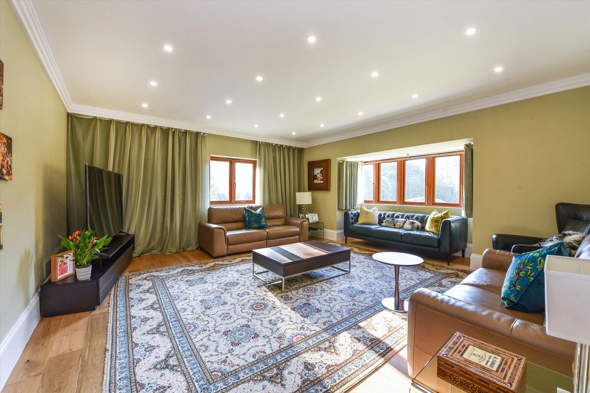 house for sale in Durford Wood, Petersfield, West Sussex, GU31