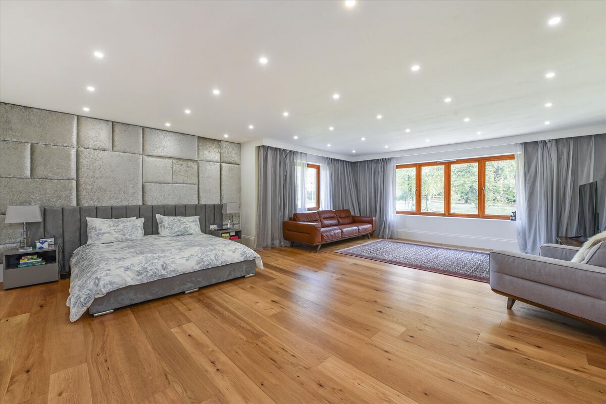 house for sale in Durford Wood, Petersfield, West Sussex, GU31