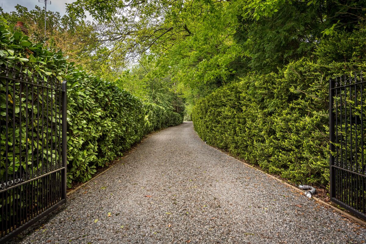 house for sale in Durfold Wood, Plaistow, Billingshurst, West Sussex