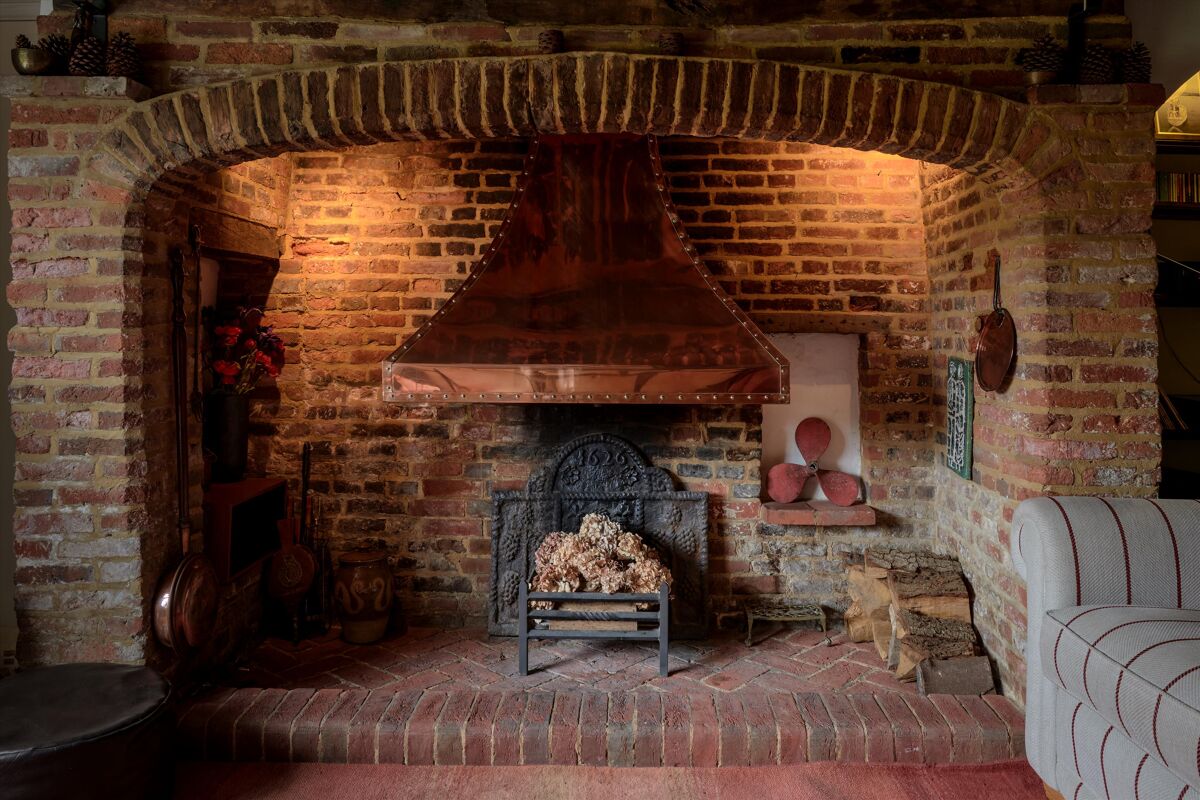 house for sale in Church Road, Shottermill, Haslemere, Surrey, GU27