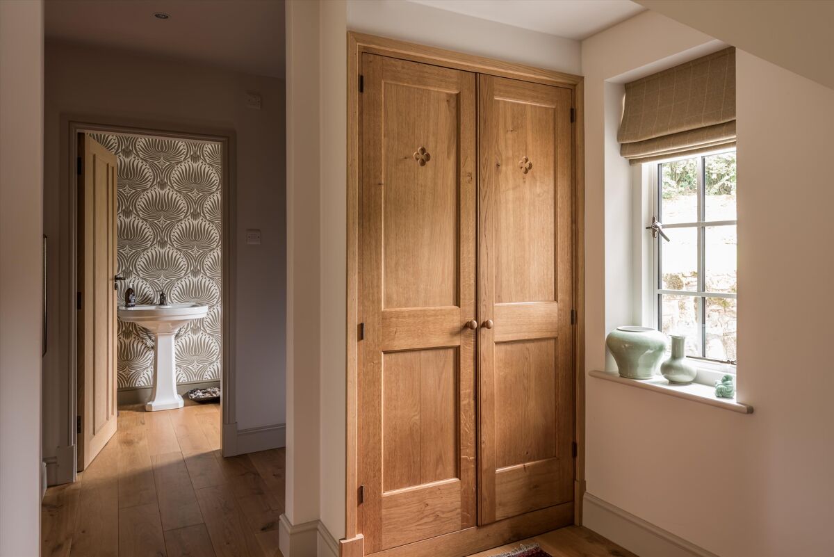 house for sale in Bunch Lane, Haslemere, Surrey, GU27 HSM012109947