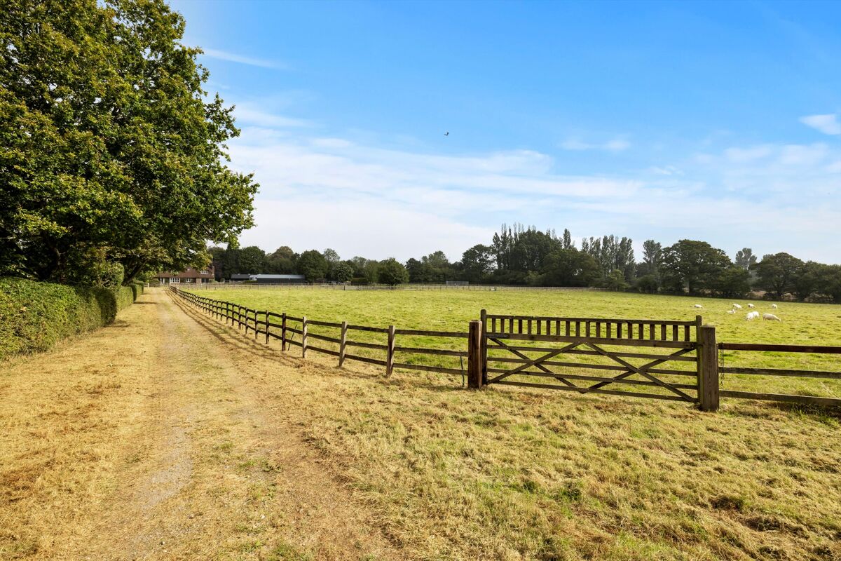 cottage for sale in West Burton, Pulborough, West Sussex, RH20