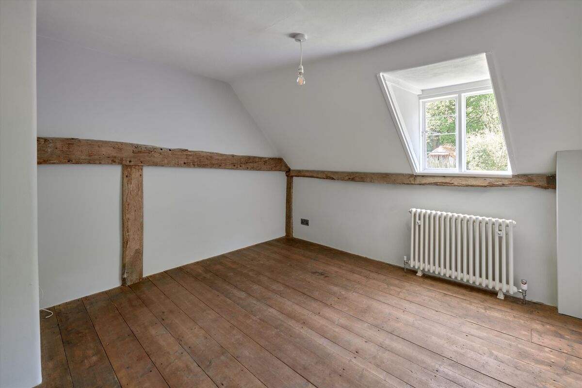 house for sale in Quell Lane, Haslemere, West Sussex, GU27