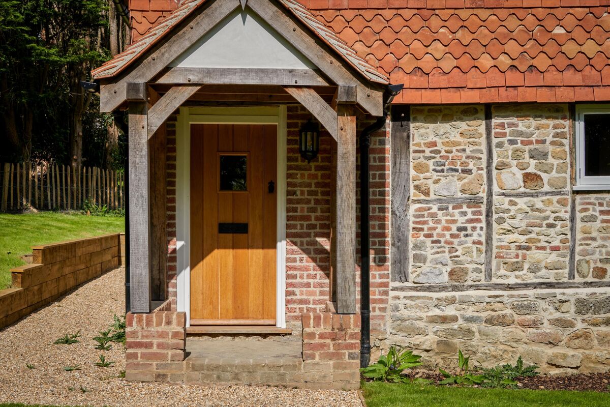 house for sale in Quell Lane, Haslemere, West Sussex, GU27