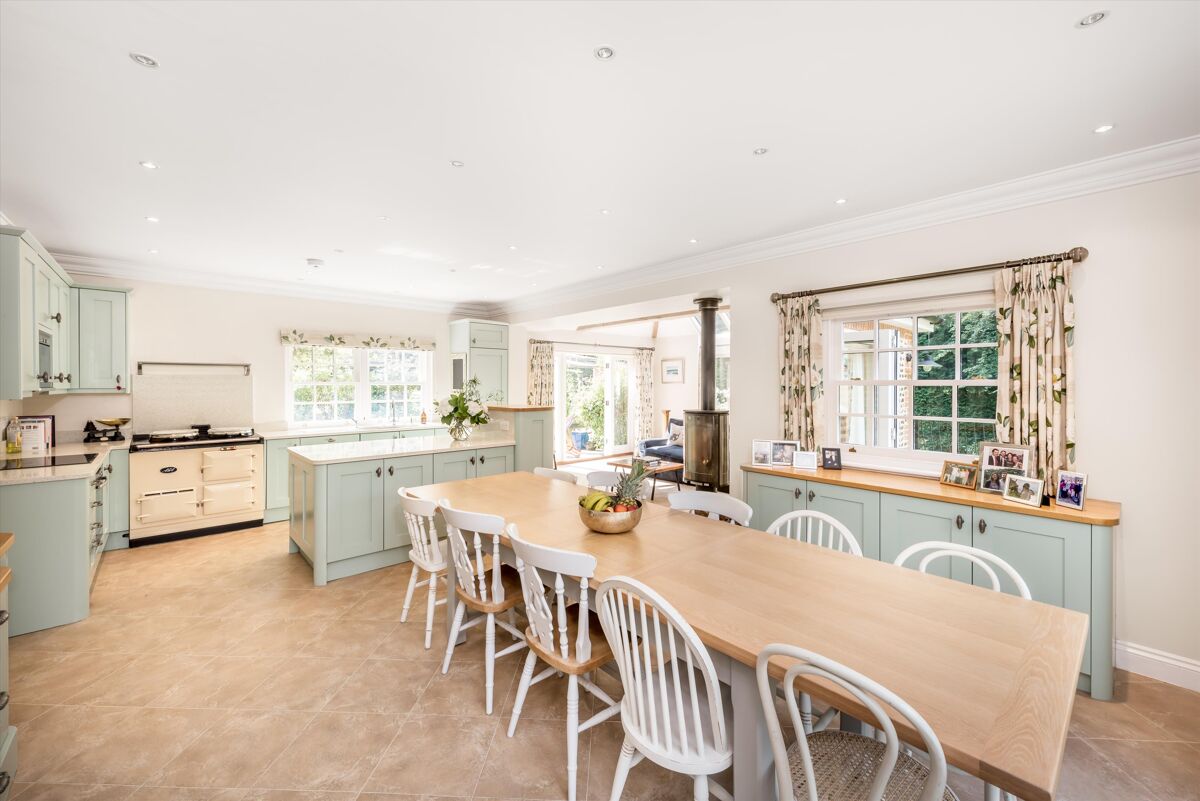 house for sale in Whitmore Vale, Grayshott, Hindhead, Hampshire, GU26