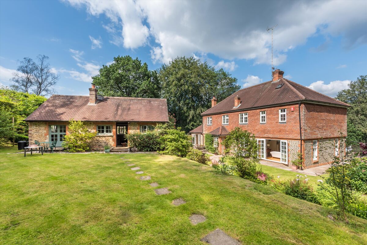 house for sale in Whitmore Vale, Grayshott, Hindhead, Hampshire, GU26