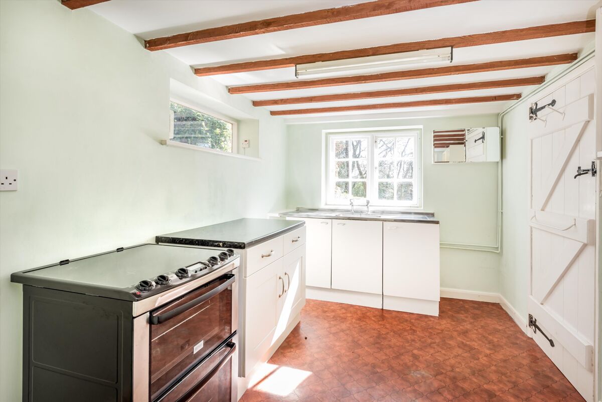 house for sale in Liphook, West Sussex, GU30 HSM012184697