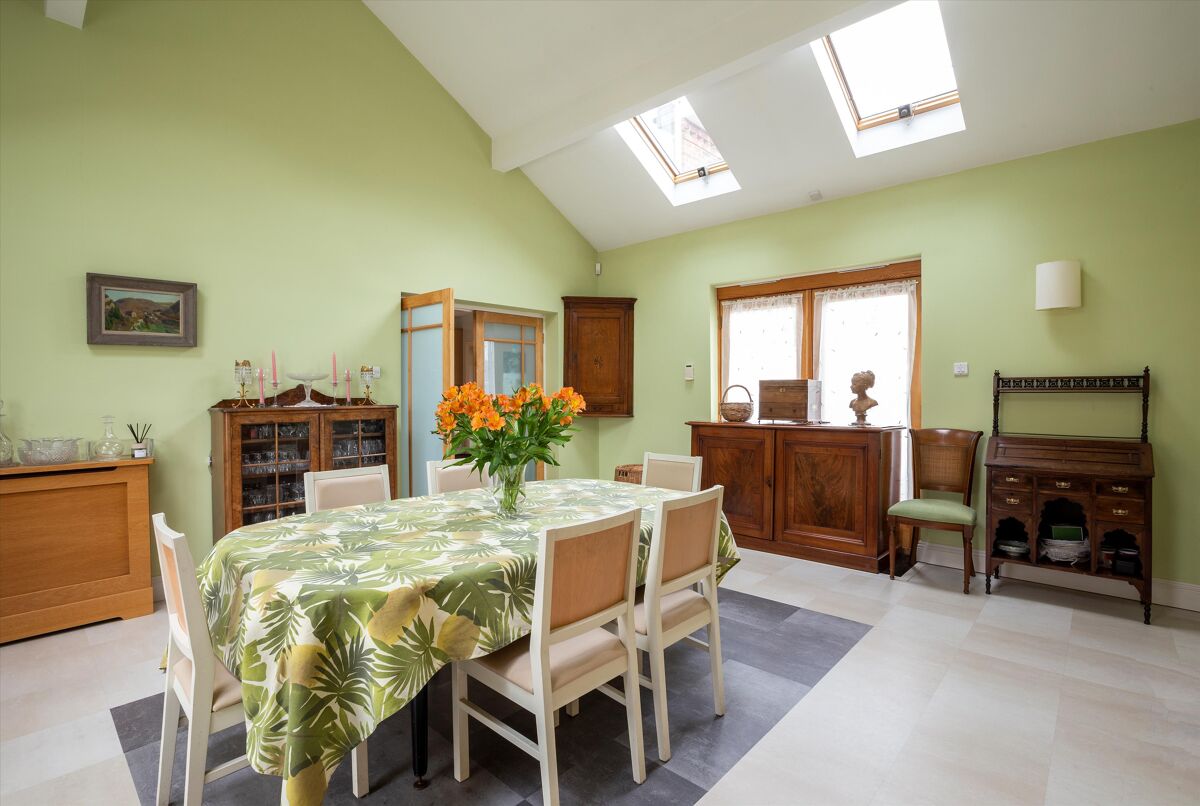 house for sale in Passfield Road, Passfield, Liphook, Hampshire, GU30 HSM012245410 Knight Frank