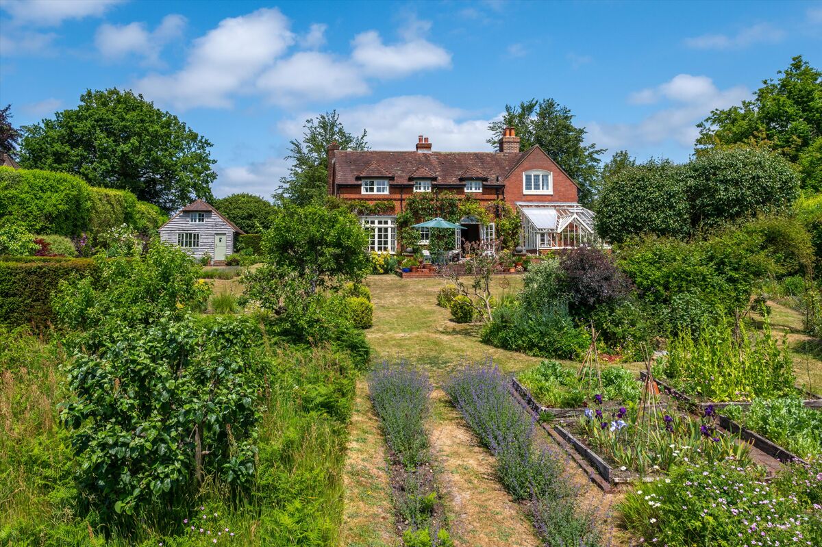 house for sale in Scotland Lane, Haslemere, Surrey, GU27 HSM012305865