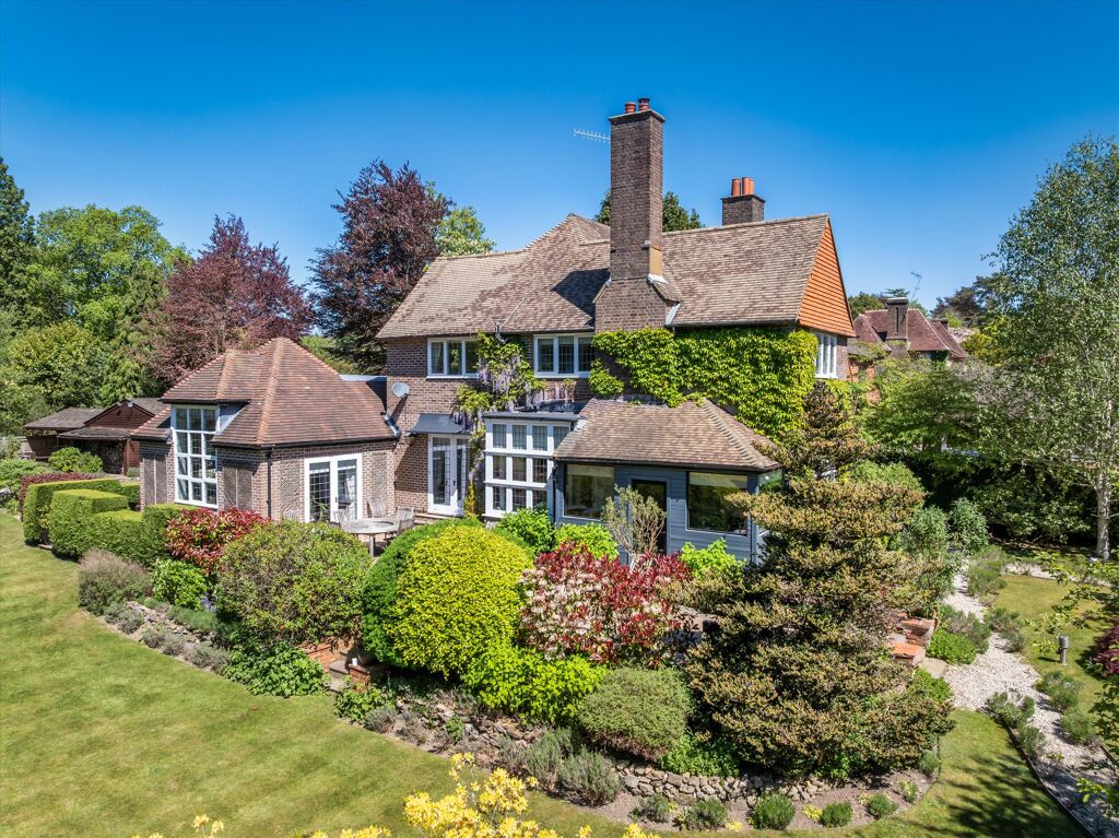 Image of Weydown Road, Haslemere, Surrey GU27