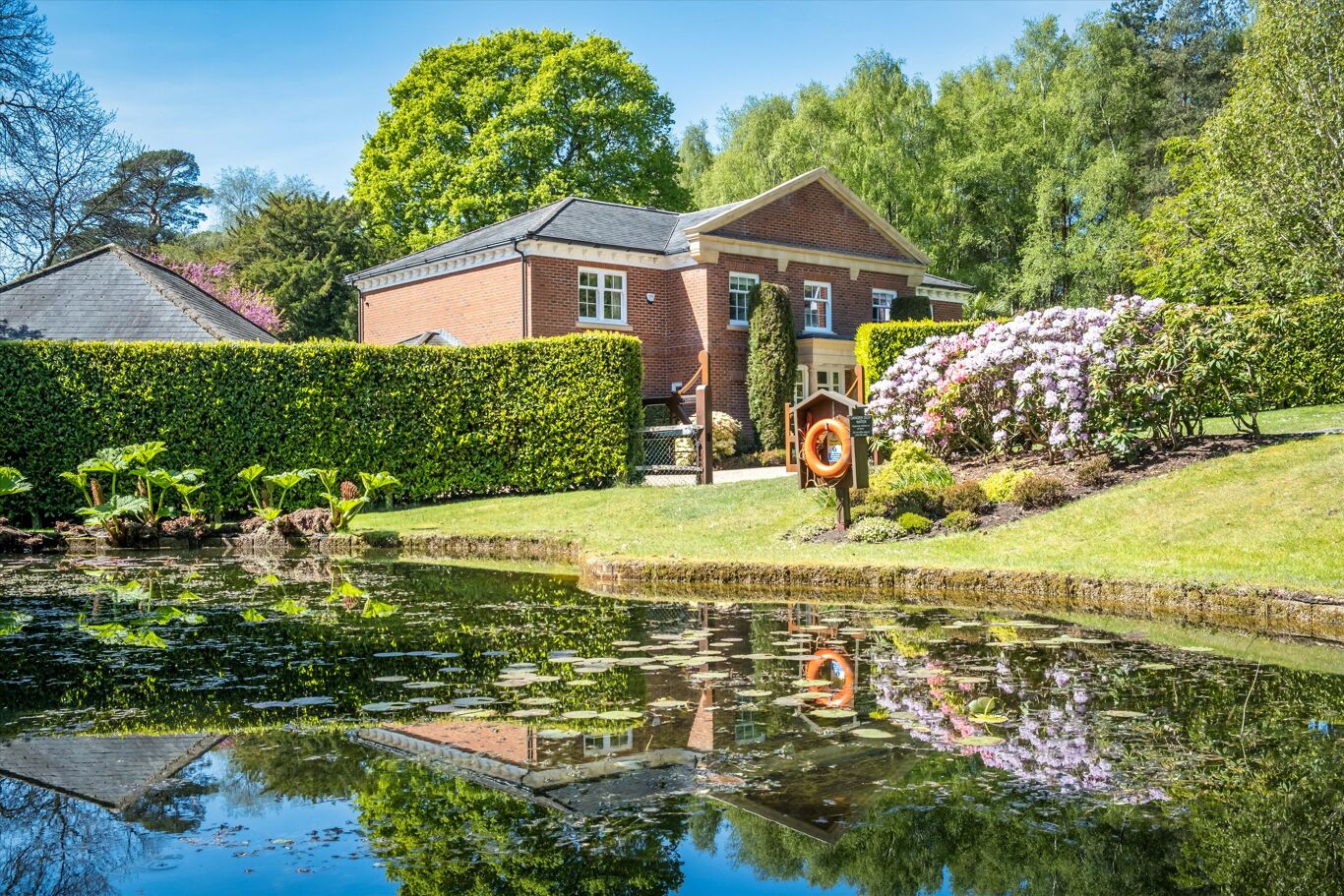 Image of Hurst Park, Midhurst, West Sussex GU29
