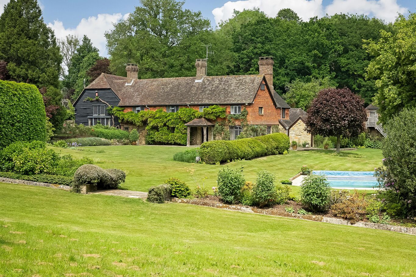 Image of Rowhook Farm, Rowhook, Horsham, West Sussex, RH12 3PY