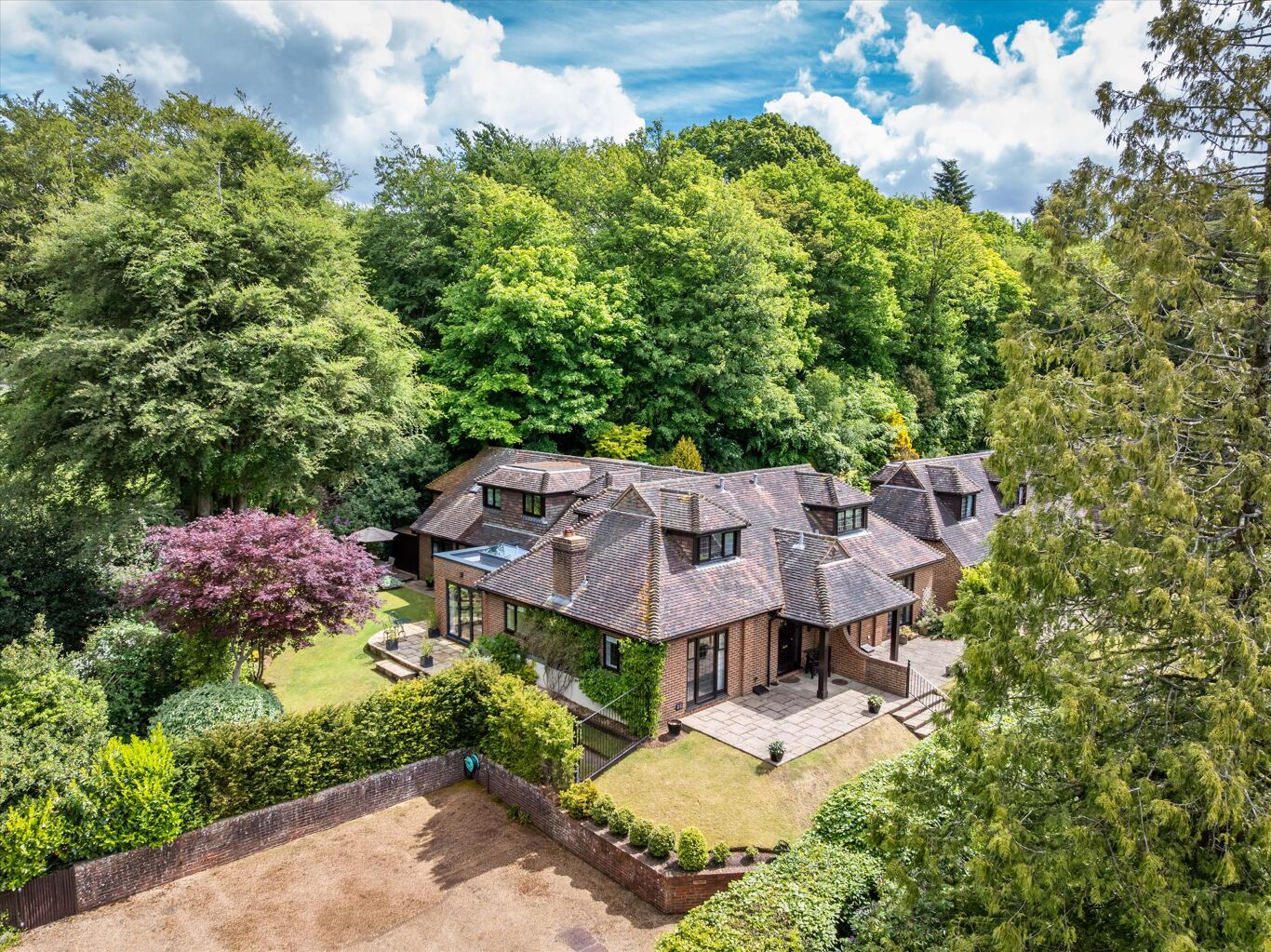Image of Fernden Heights, Haslemere, West Sussex GU27