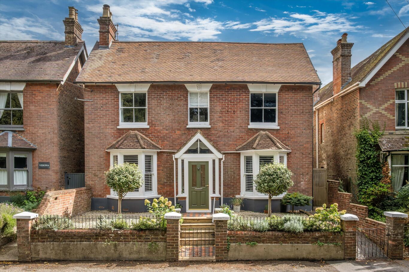 Image of Dodsley Lane, Easebourne, Midhurst, West Sussex GU29