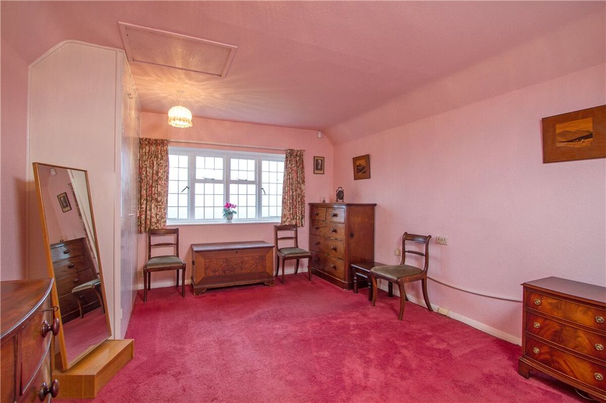 house for sale in Kingsley Edge, Square Drive, Haslemere, Surrey, GU27