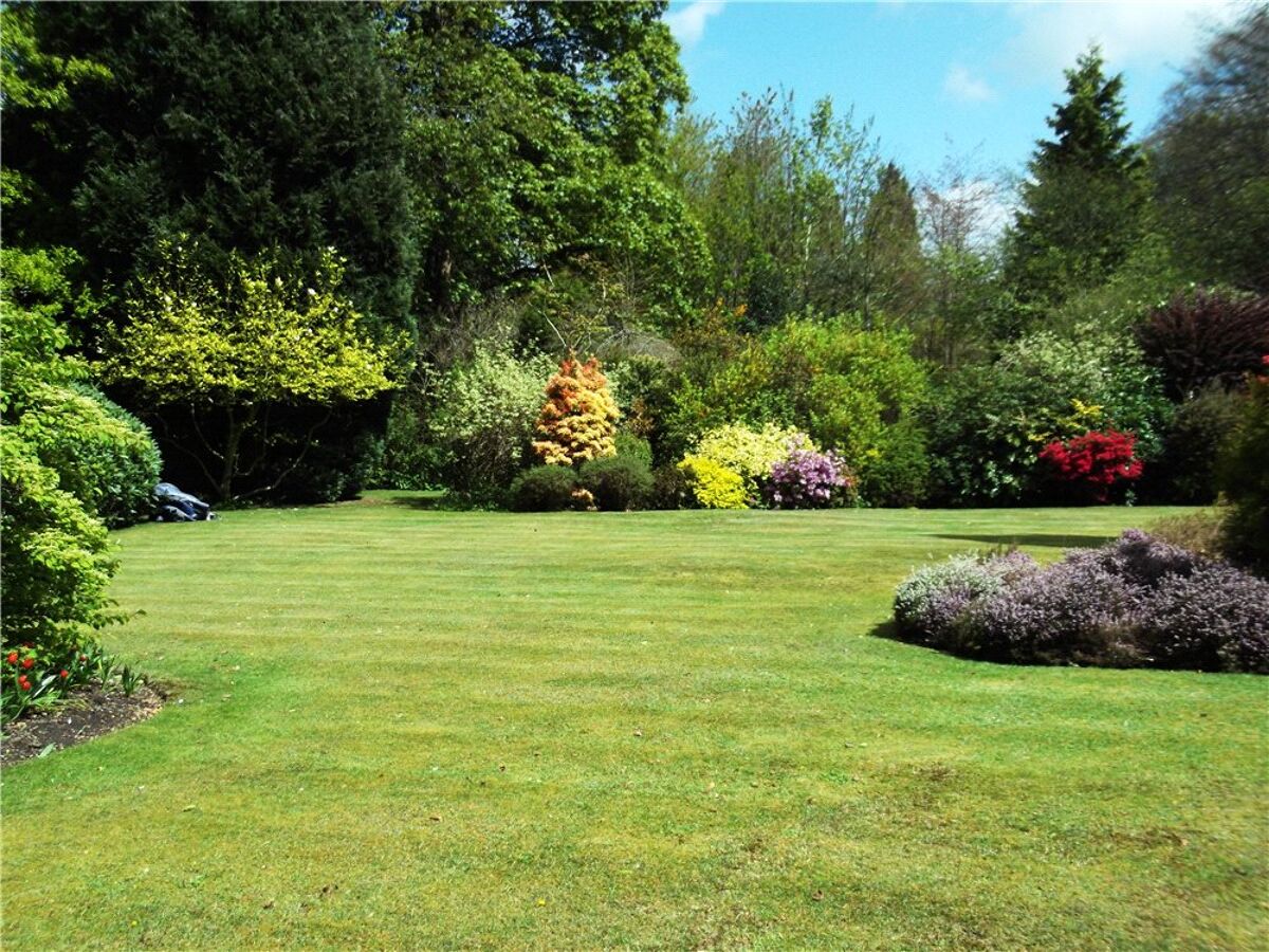 house for sale in Kingsley Edge, Square Drive, Haslemere, Surrey, GU27