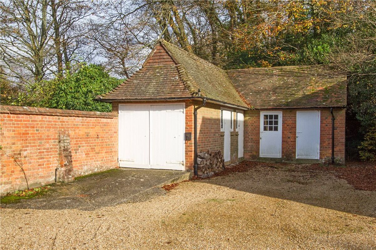 house for sale in Kingsley Edge, Square Drive, Haslemere, Surrey, GU27