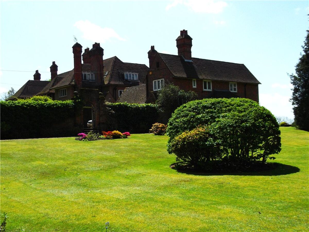 house for sale in Kingsley Edge, Square Drive, Haslemere, Surrey, GU27