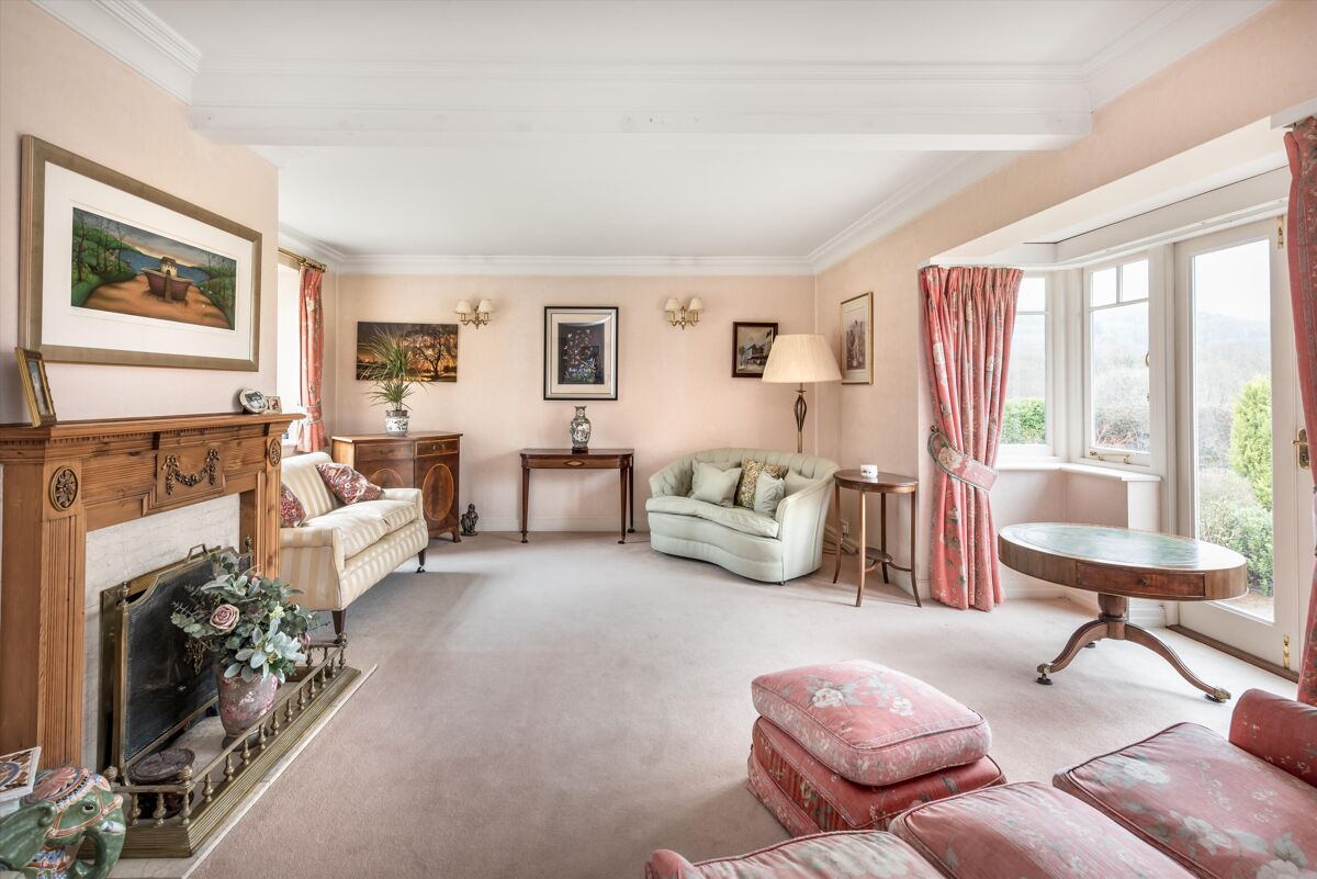 house for sale in Grayswood Road, Haslemere, Surrey, GU27 HSM110093