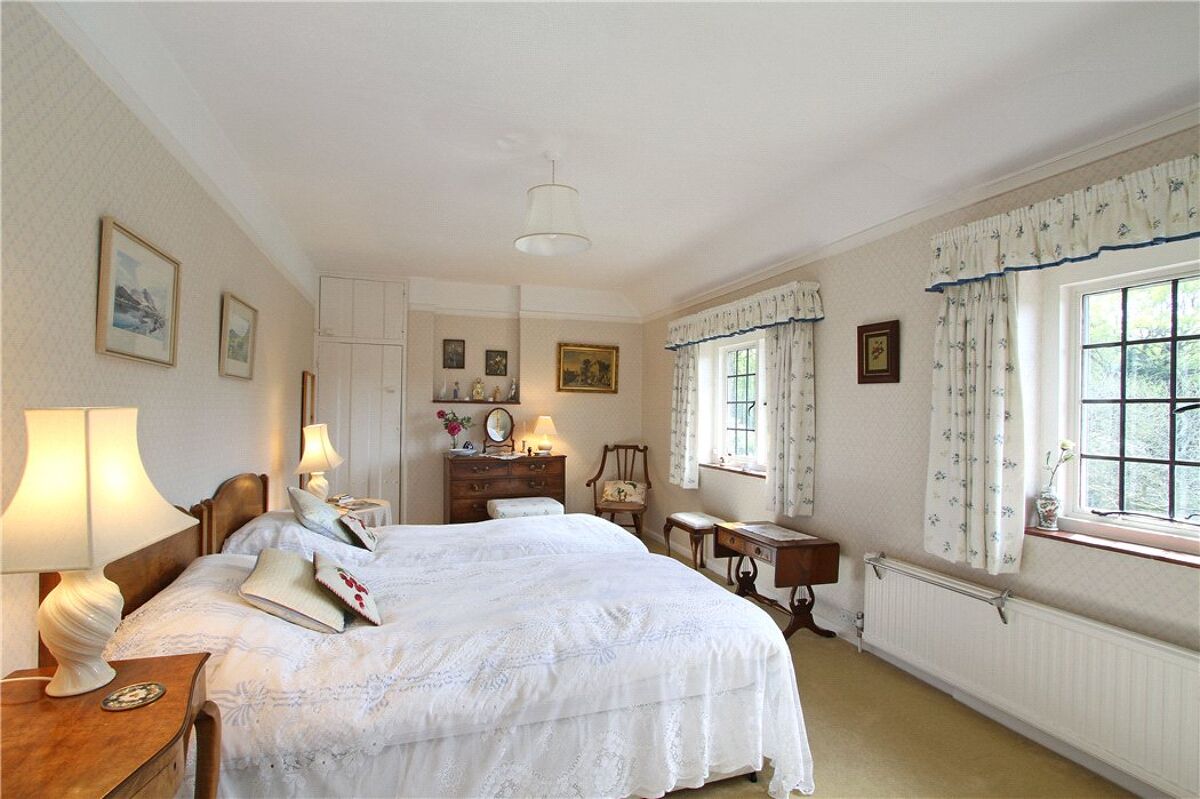 house for sale in Mariners, Petworth Road, Haslemere, Surrey, GU27