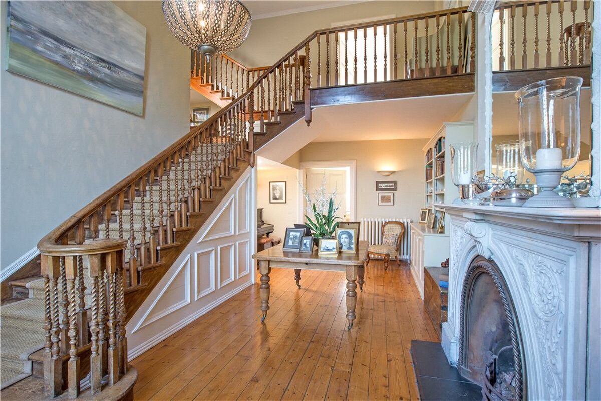 house for sale in Wadlington, Lickfold, Petworth, West Sussex, GU28 HSM120206 Knight Frank