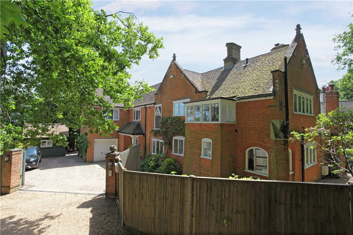 house for sale in The DoveCote, Farnham Lane, Haslemere, Surrey, GU27