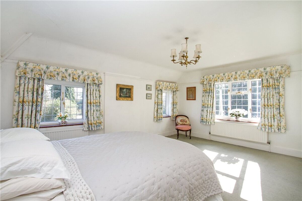 house for sale in Paddocks House, Petworth Road, Haslemere, Surrey