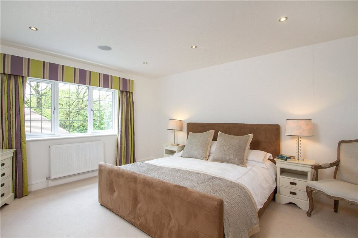 house for sale in Pinehurst, Grayswood Road, Haslemere, Surrey, GU27