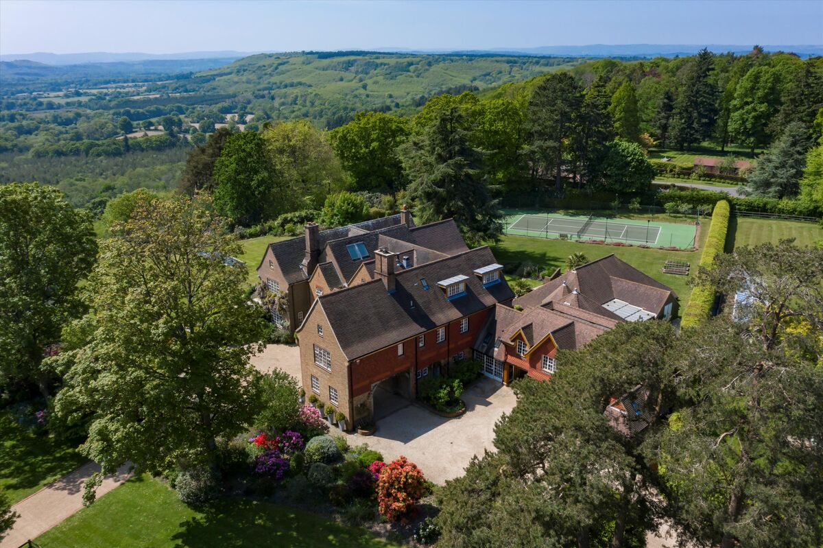 house for sale in Marley Common, Haslemere, Surrey, GU27 HSM150056