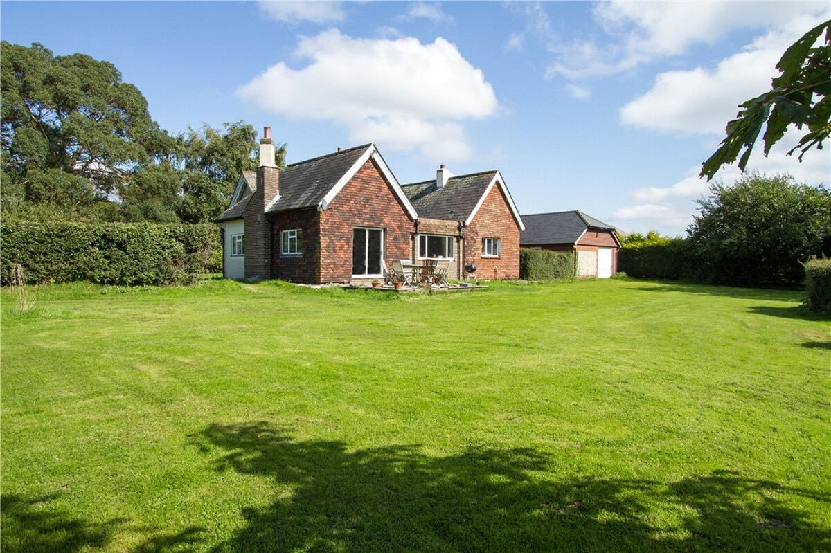 house for sale in Elsted, Midhurst, West Sussex, GU29 HSM150141